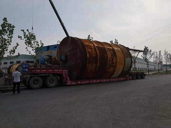  Large mechanical equipment transportation