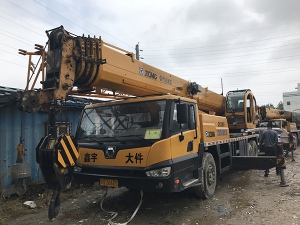  Crane rental